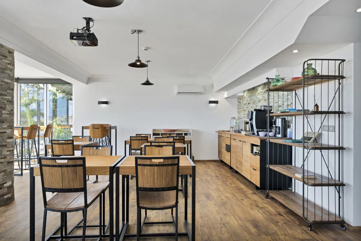 91f6030e-cdf0-4c00-8de1-a5a4e7dbe371