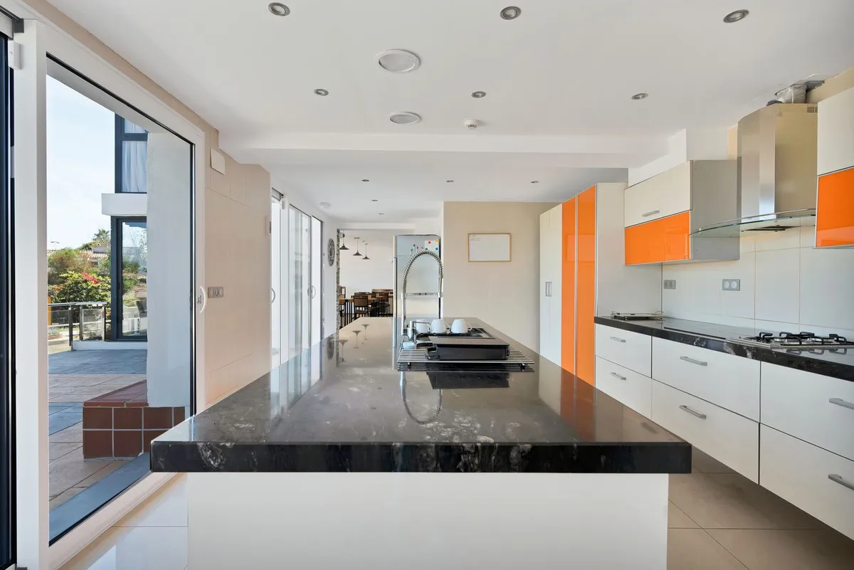 daa1e398-aad1-46d1-af7e-b6541edf62e6