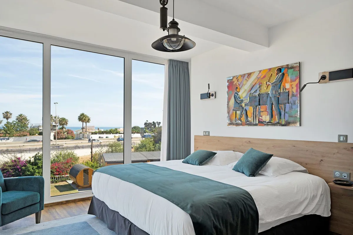 dd0c7d1b-d67f-4b32-b6af-b4aced344732