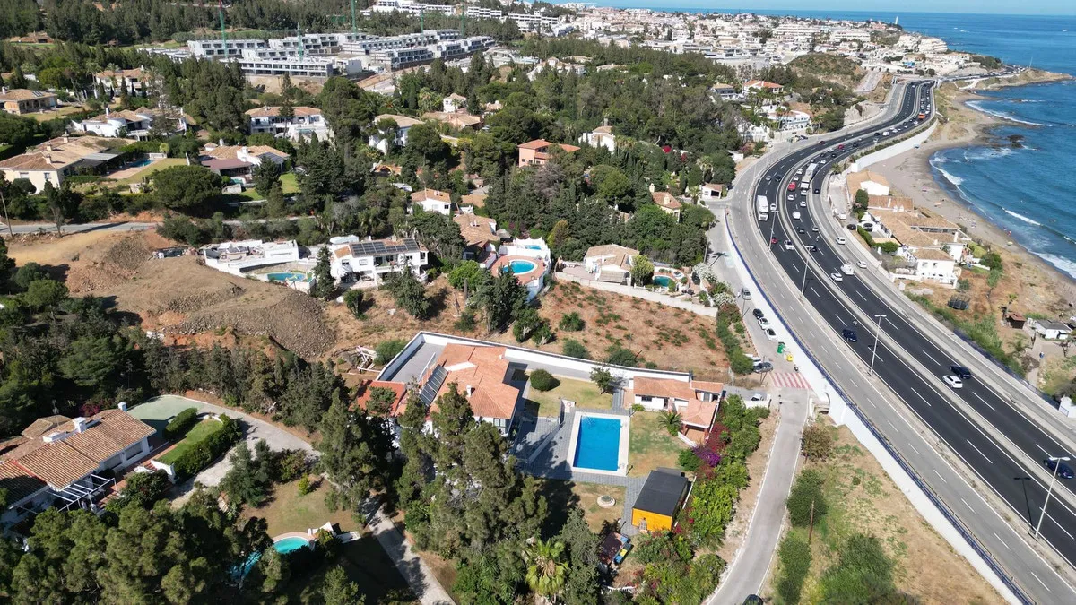 dfcbbd7a-972c-4bab-bf22-29be1dd250ac