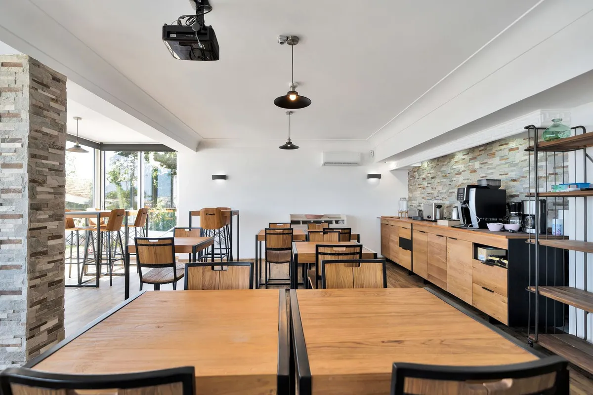 e14a57bd-3891-478e-ac19-a545564e5365