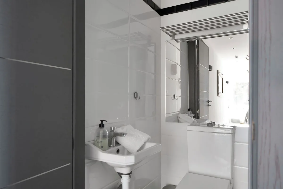 f4a63e7d-db14-4868-95b9-0703cdbcaf61