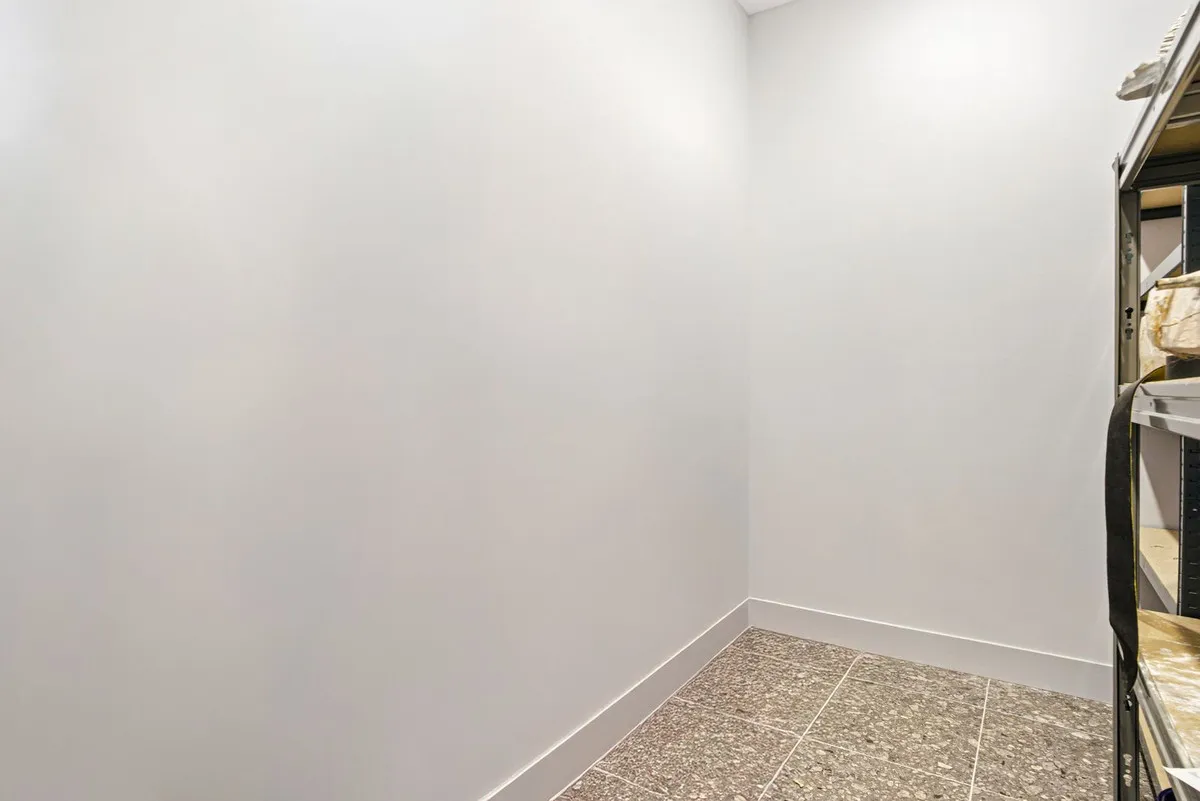 38145ec6-2ca1-4c2a-abed-eb157371a485