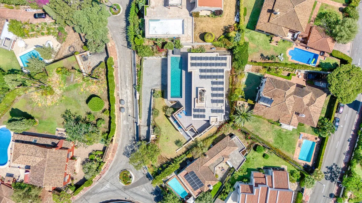 425febb8-c0c2-4dc8-931e-fb7dff5b143e