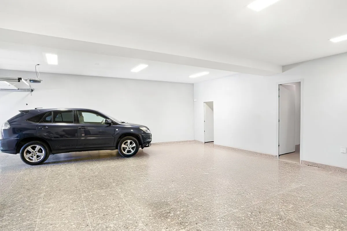 a121a797-5bbd-42ec-92da-ffdee50b66ce