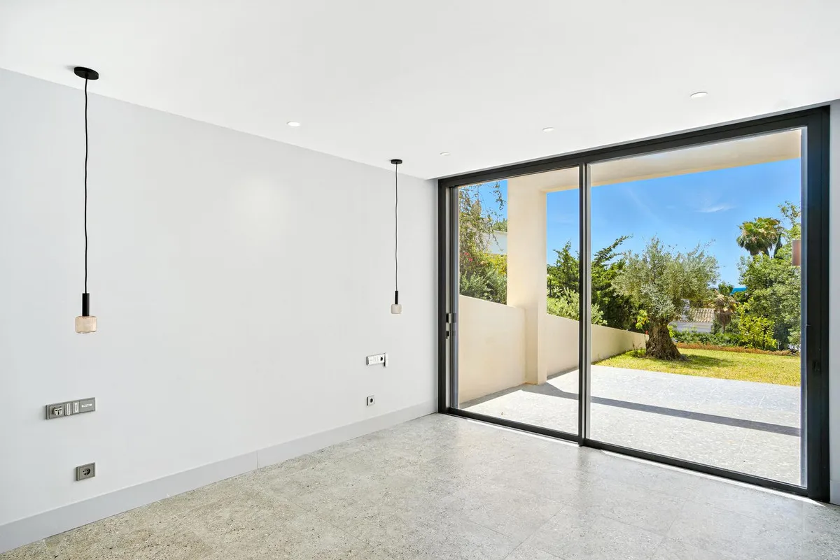 c35c2c63-9652-42a6-8f40-1df0c0d79b0c