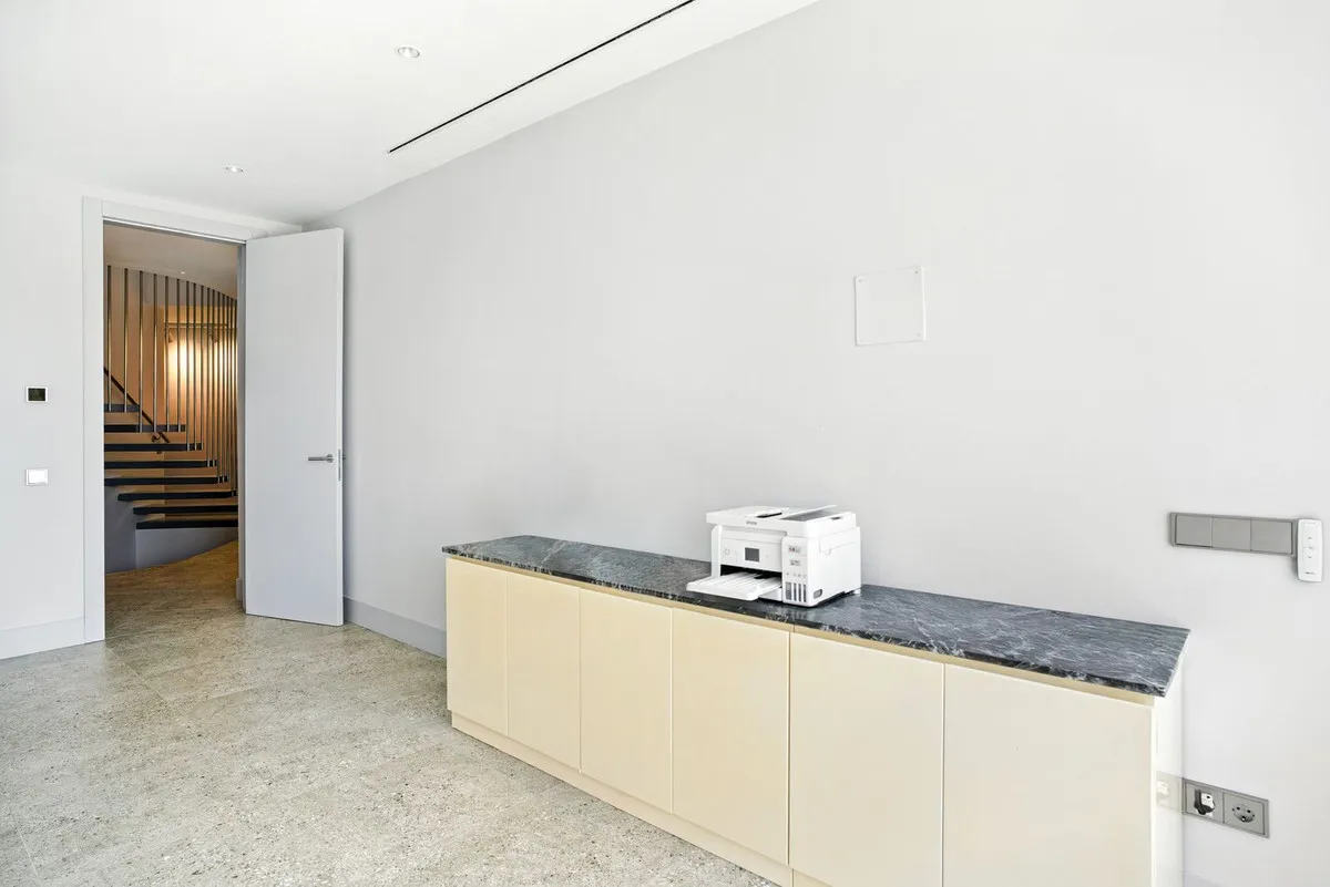 c3df7bde-bb1e-4df4-bb2d-c9a33c27f118