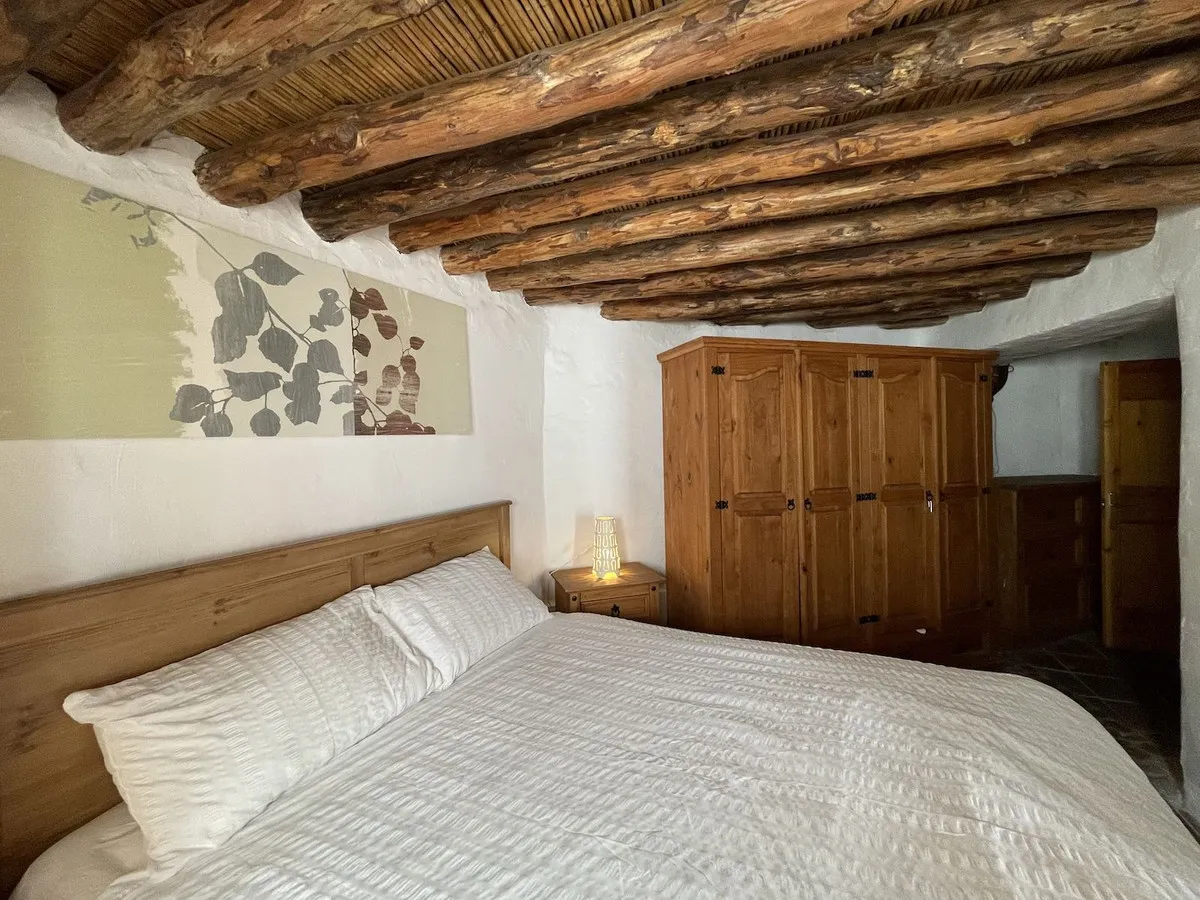 fa41cf10-7903-4893-8b34-477825a33f27