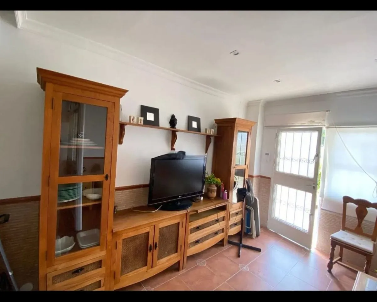 05aedb6f-b2da-4181-a5fc-572221cc4aa9