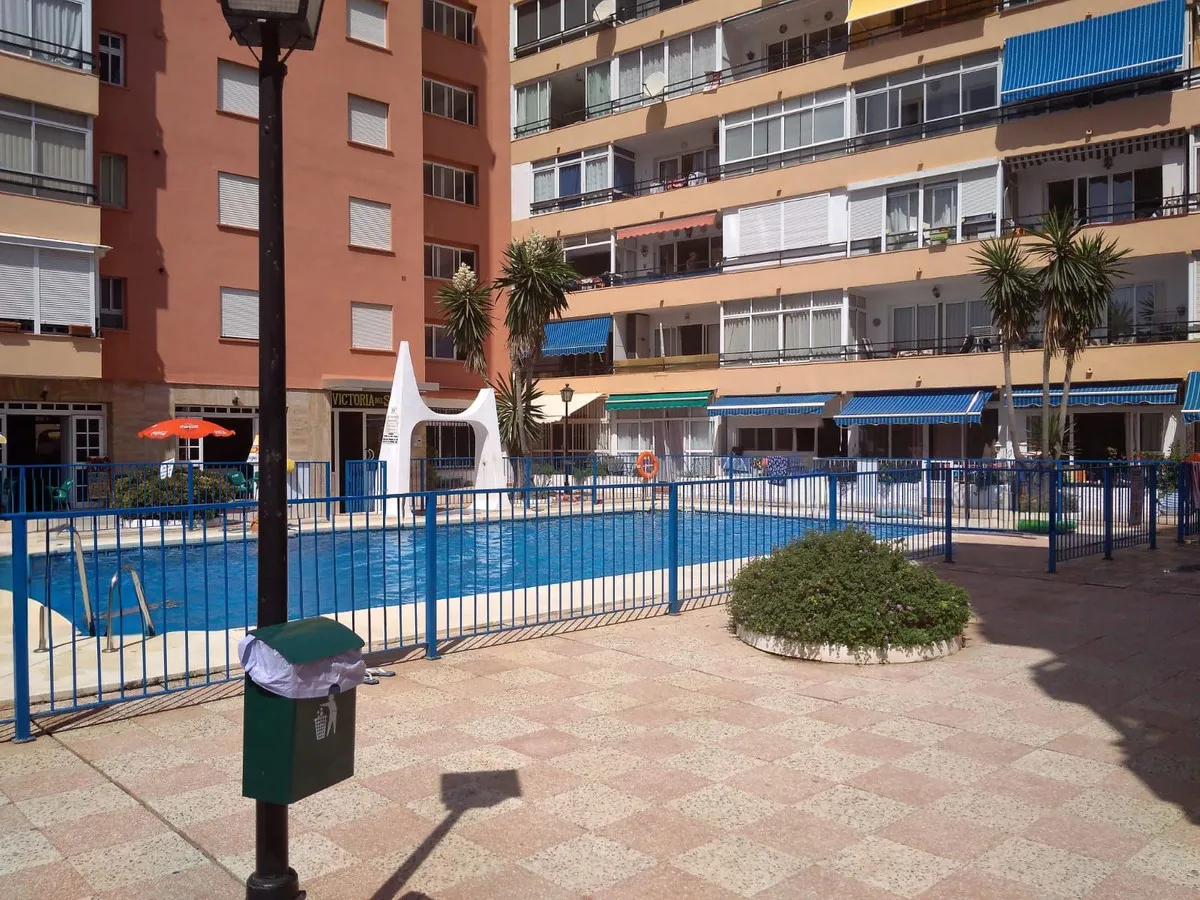 ec62b6fa-de7c-41da-bbba-be28911adbc5