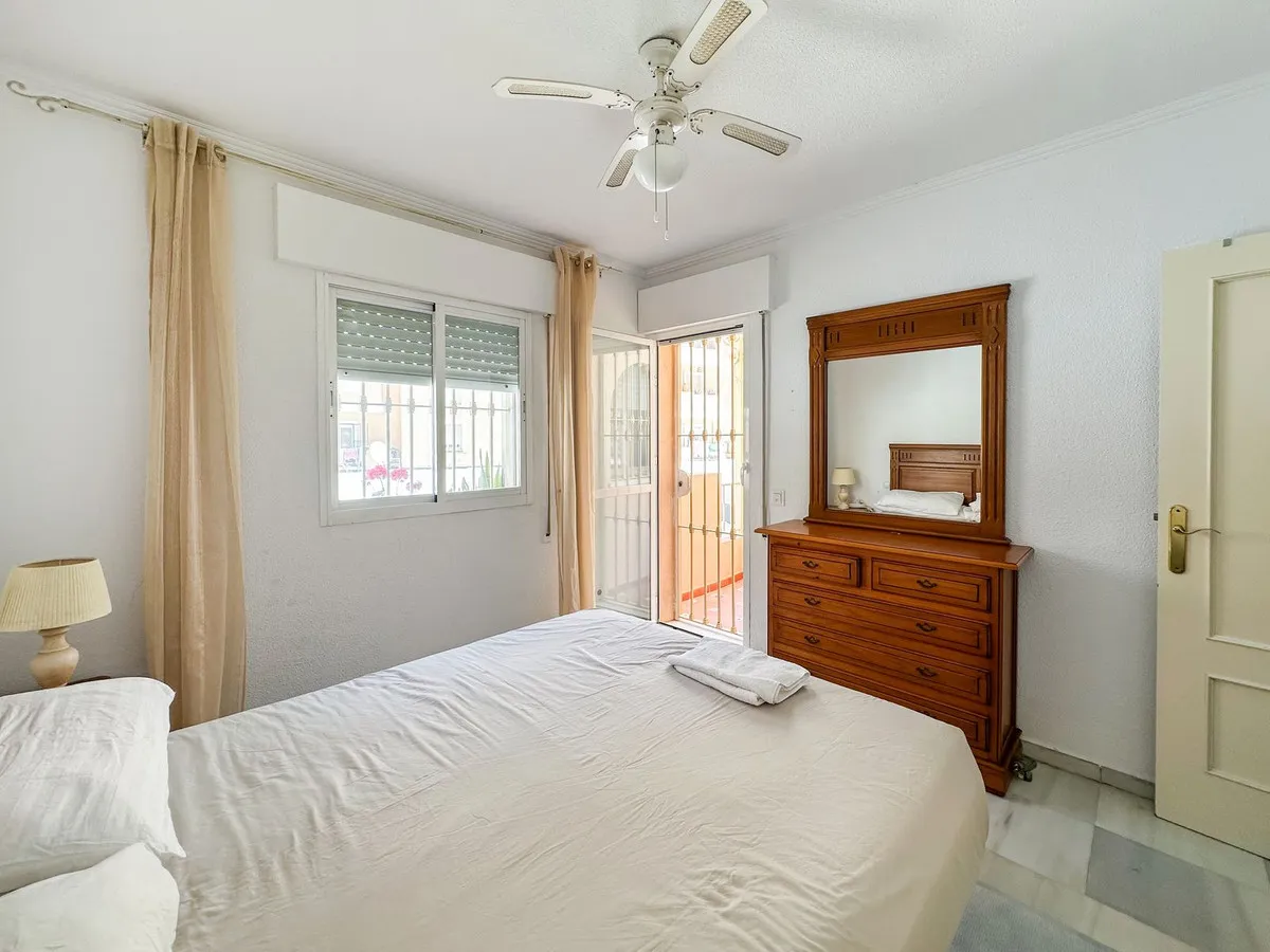 2fb03fab-a227-40d7-8e06-f59915d09bf9