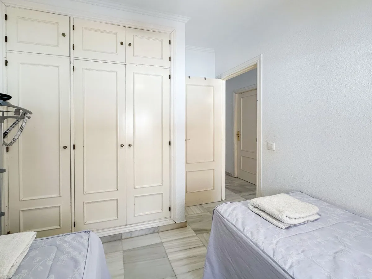 6207ae05-61a4-47c2-98ef-7e32882be996