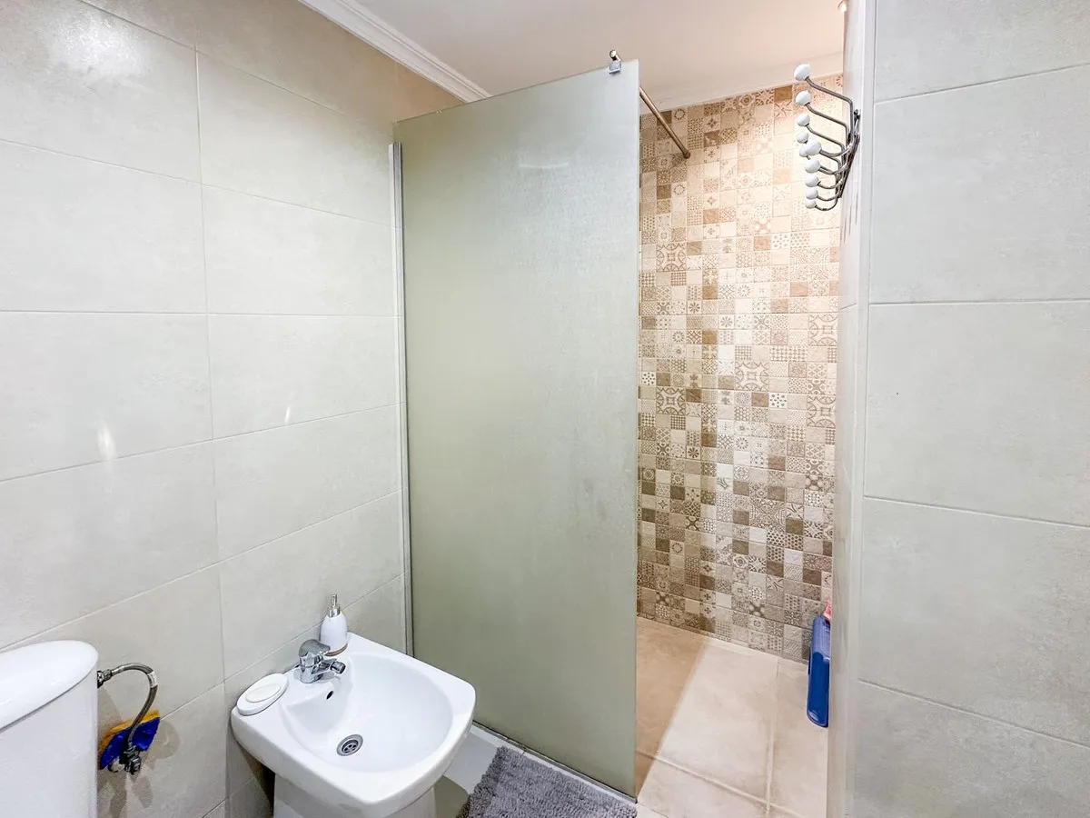 fcfcec4a-e628-4184-8a79-70fadb2b6674