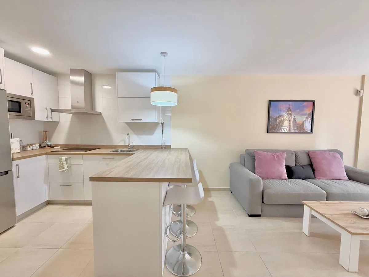 00e769da-a10f-4b73-bdcb-cdfdd4400fc7