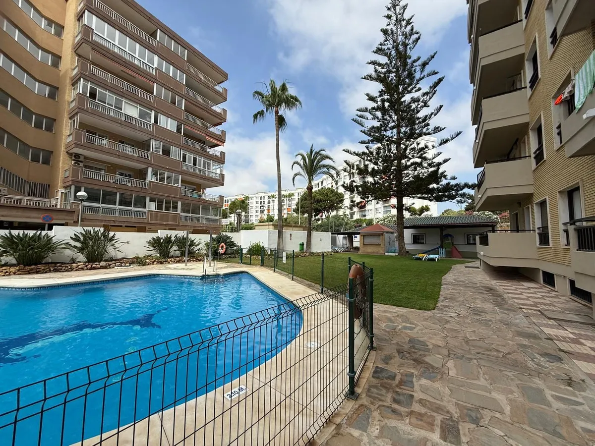 0b1cfd71-7fad-4052-a2fb-09190c35ab88