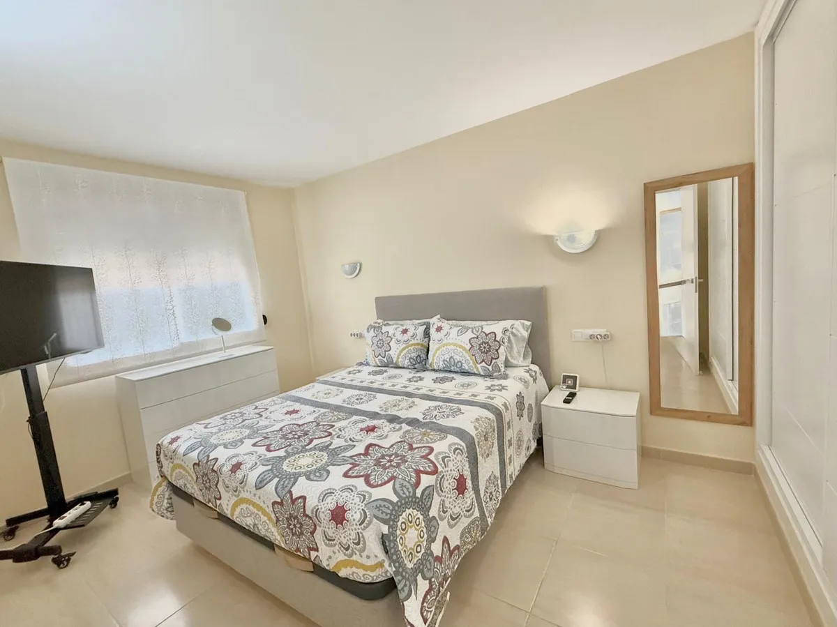 7da8d6db-4afe-4fe0-a908-6c1533ac3d54