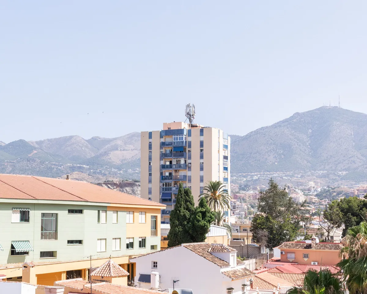 0d1c9def-4b7a-475d-94d1-189ff488405e