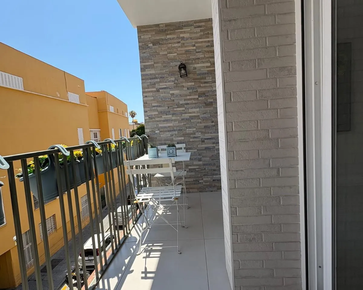 71ba1081-d1df-4cef-8636-d9dba3d2a10a