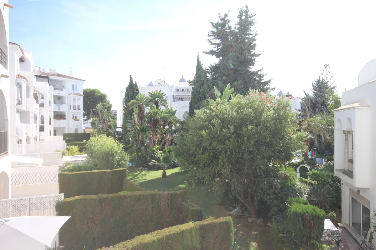 5649840b-d2d4-4bbf-8e06-0f4560f8ed30