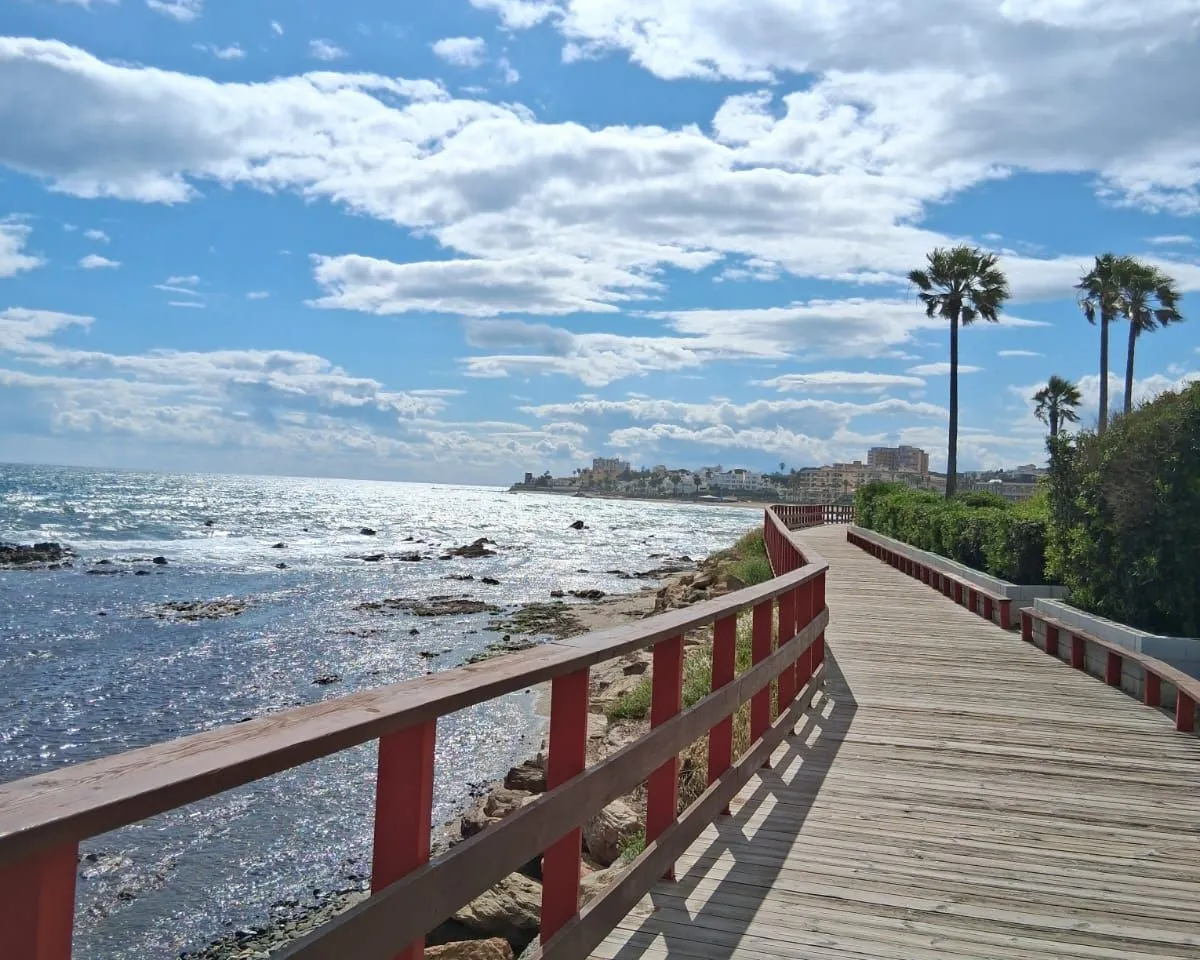 a0956765-2e9a-44ef-befa-2b607b1d4d1a