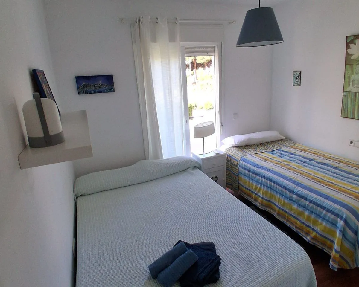 a6584a2d-38d1-4709-bad7-4cca6224a111