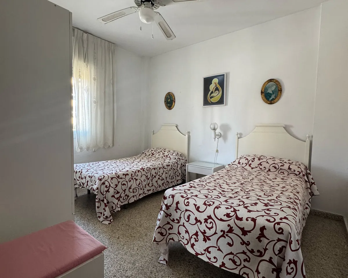 b833f489-689d-49cf-97e6-9a71191200e0