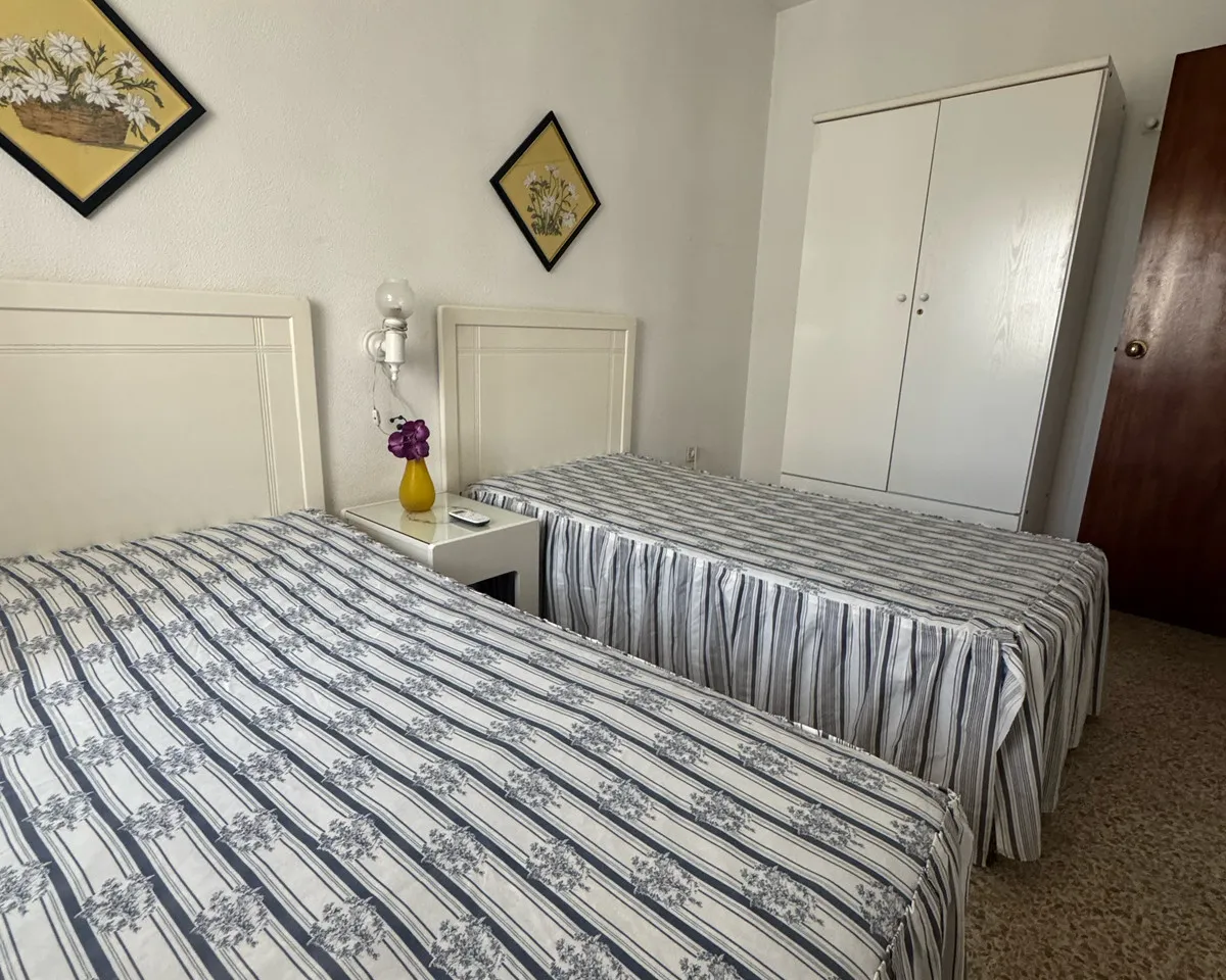 da34a320-897a-49ac-a882-1953719eb17c