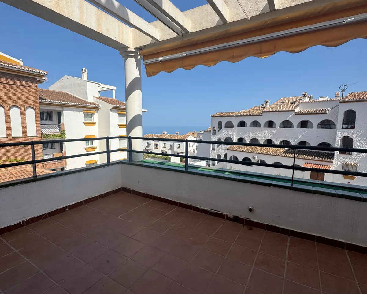 80e44c37-19f4-4ebc-9c12-f94c7fad9551