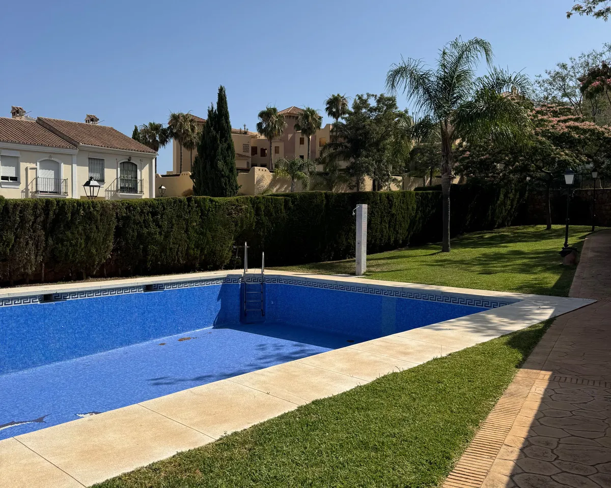 a74a2db4-a202-4d5e-8ef5-2d9337b72ba9