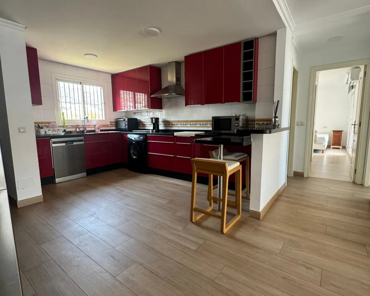 edc96344-28c6-48e0-8126-6631218cfcf5