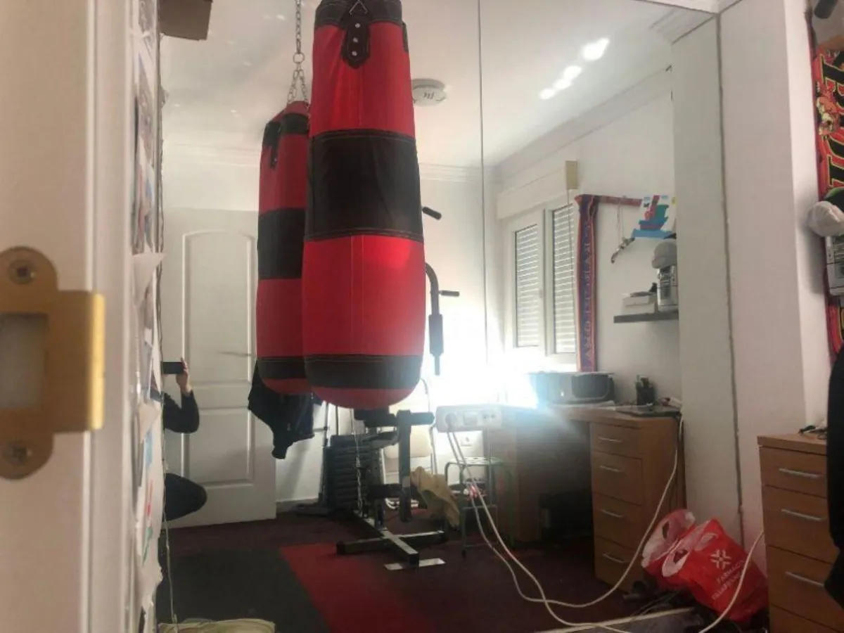 e84ef699-1bb3-40b1-b0ad-efa60fefcc0d