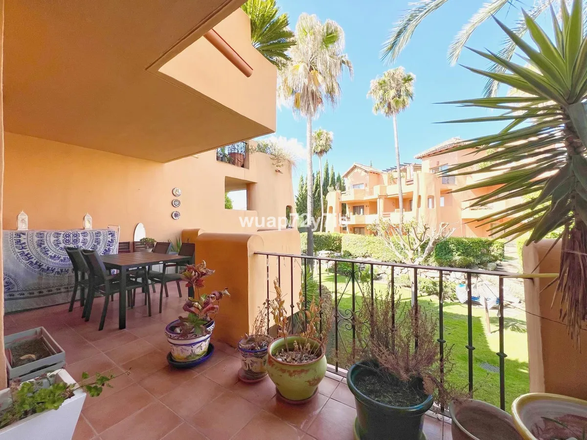 a803508a-f5bf-41dc-bc4e-c56d7eced59d