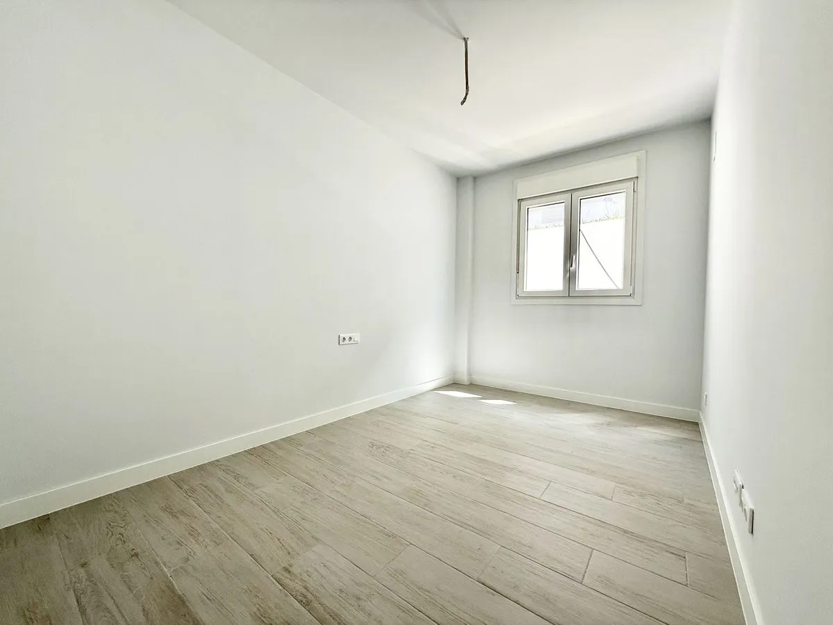 089f8149-0977-438e-904b-1f843414aa40