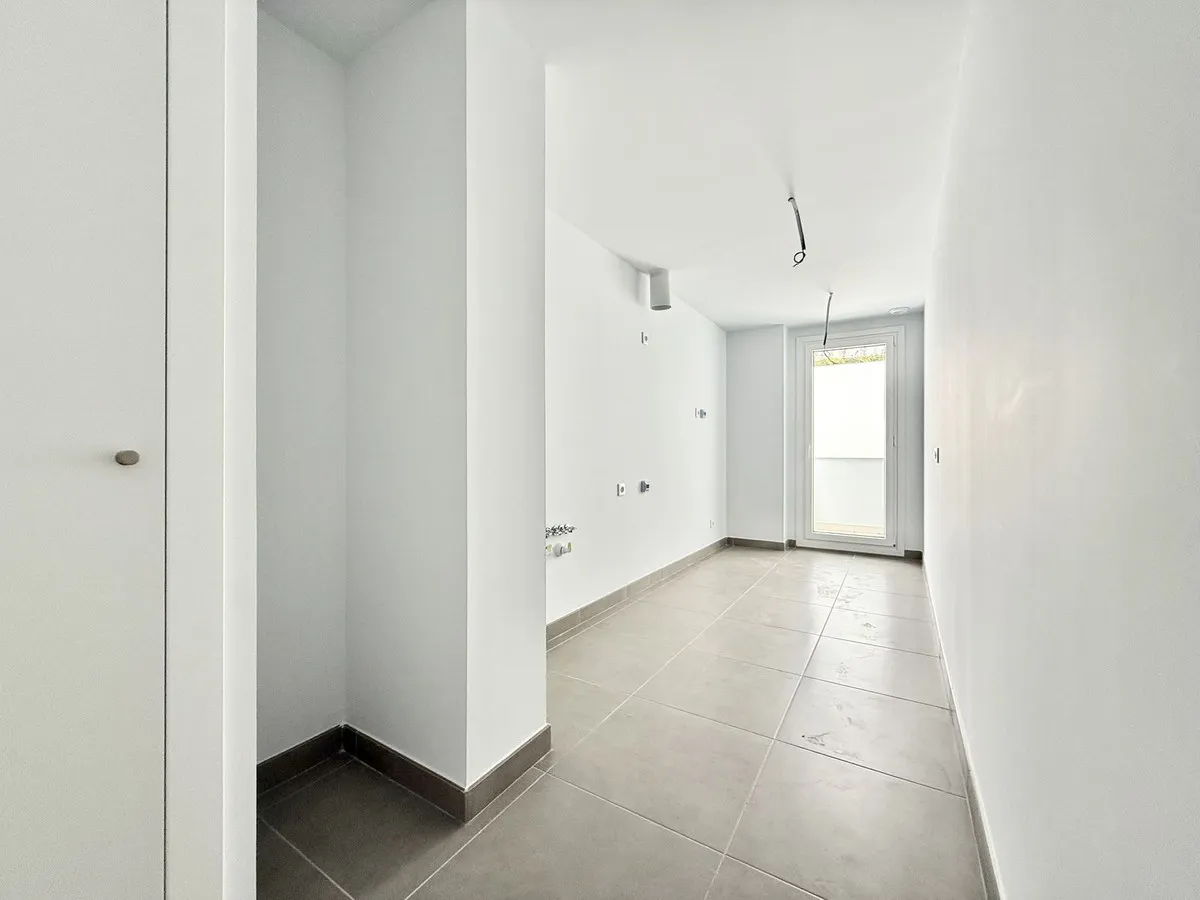 21250923-de4d-43e1-ac66-826f6af07a91