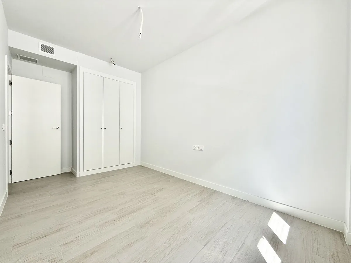 35220b04-986d-4fbc-8168-260c18ba0894