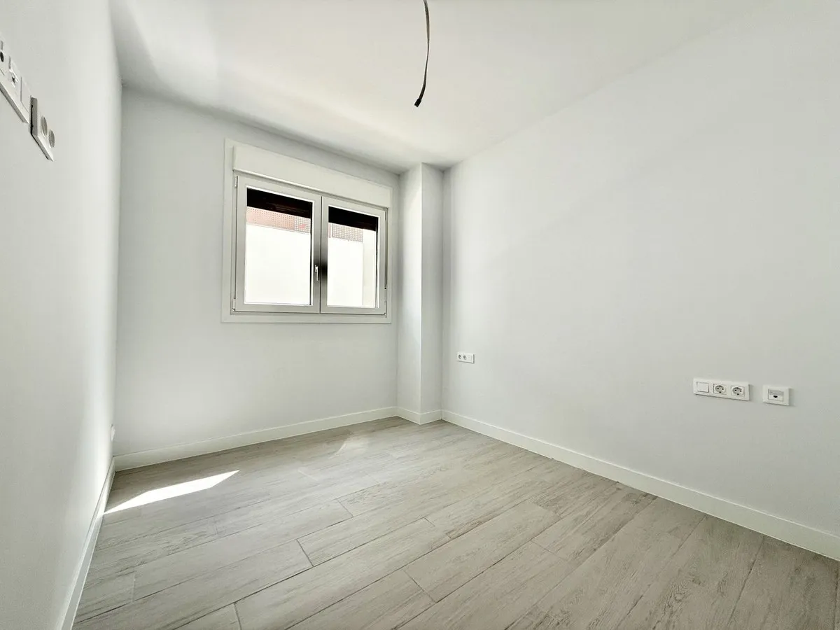 37dc0052-4bbb-4c00-8006-ab804b68b0d0