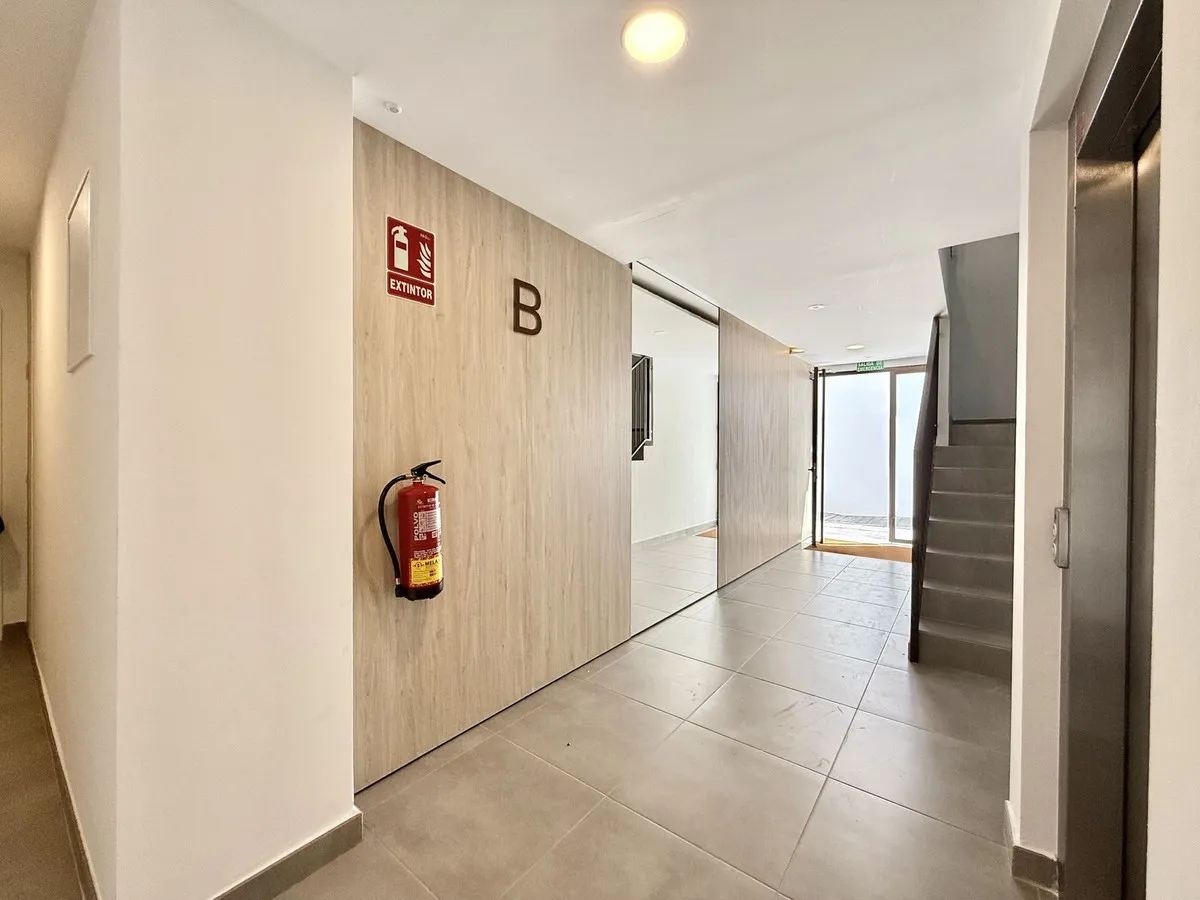 93510b17-f74a-4fc2-91a8-4c4b96e72ddb