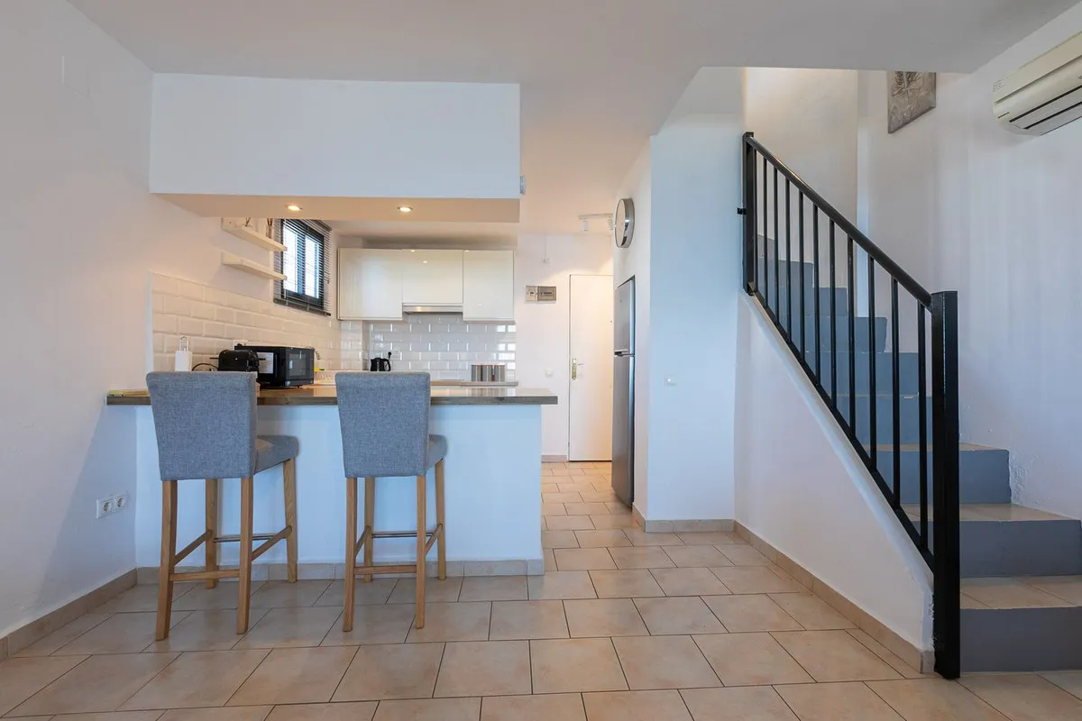 c445998e-f983-4947-9c06-79e46278fe64