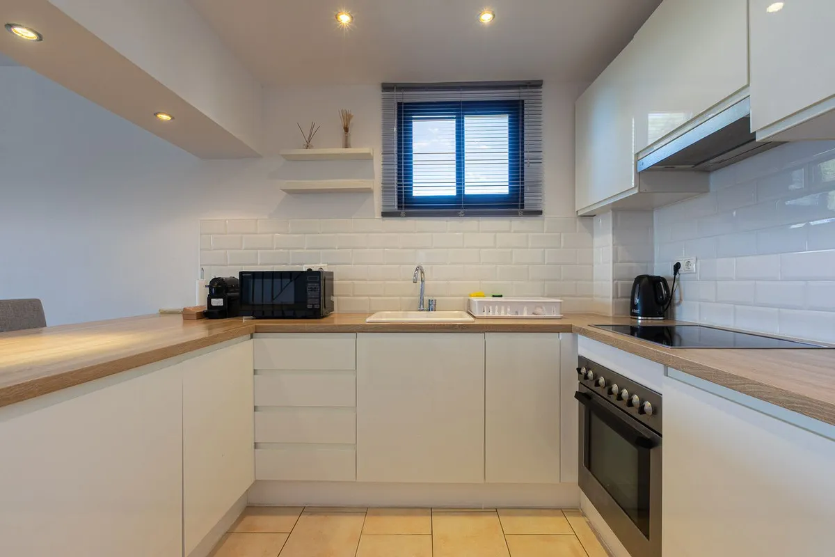 e67aba09-f0ef-4d4f-bf9a-a71b1445234a