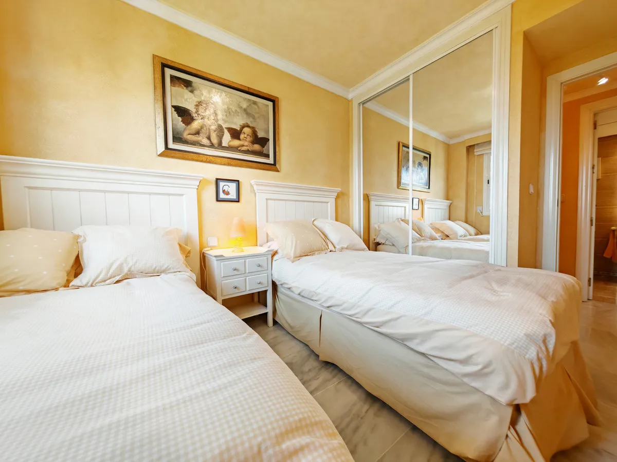 2a20e675-b92f-4769-b240-a8bc11e88604