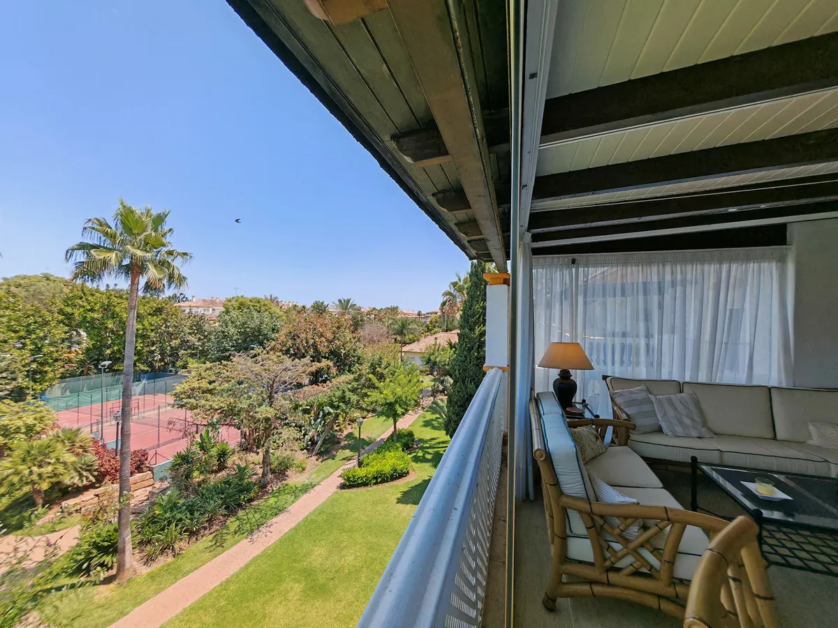 885316a4-d10f-4c76-a5e1-e638fda487c8