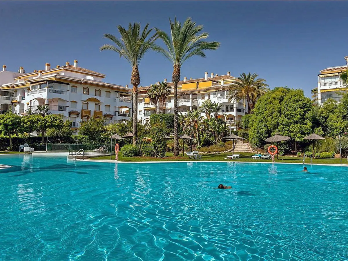 ee588406-6974-4fa3-a40f-2ad6e8100621