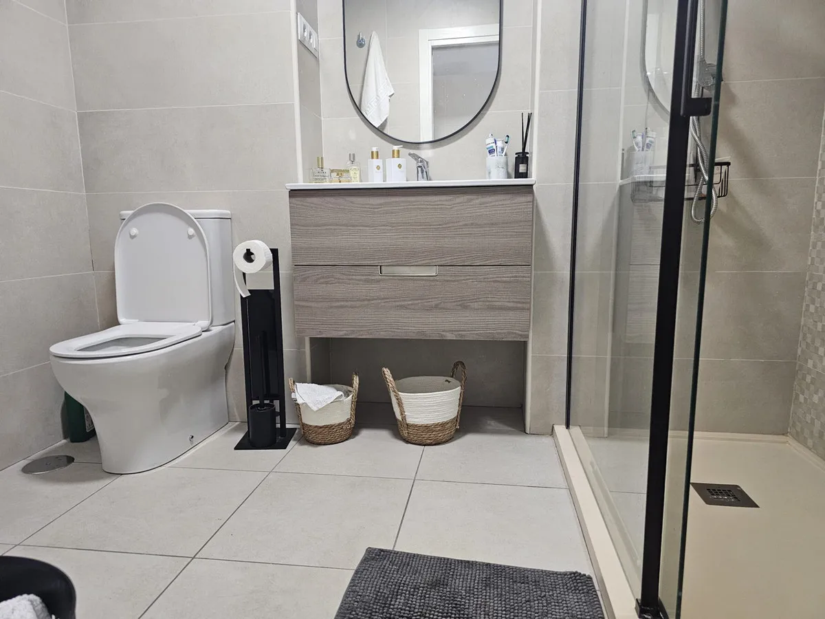 ad27d5ec-31d3-41e9-aef9-c5dd6ff6afdb