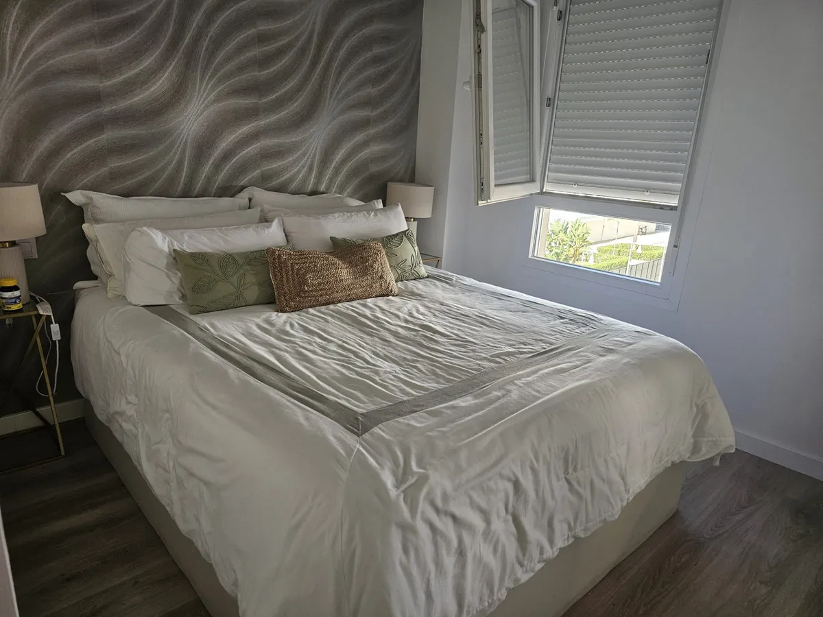 d1ada868-345e-48a4-a5e3-12f87178d340