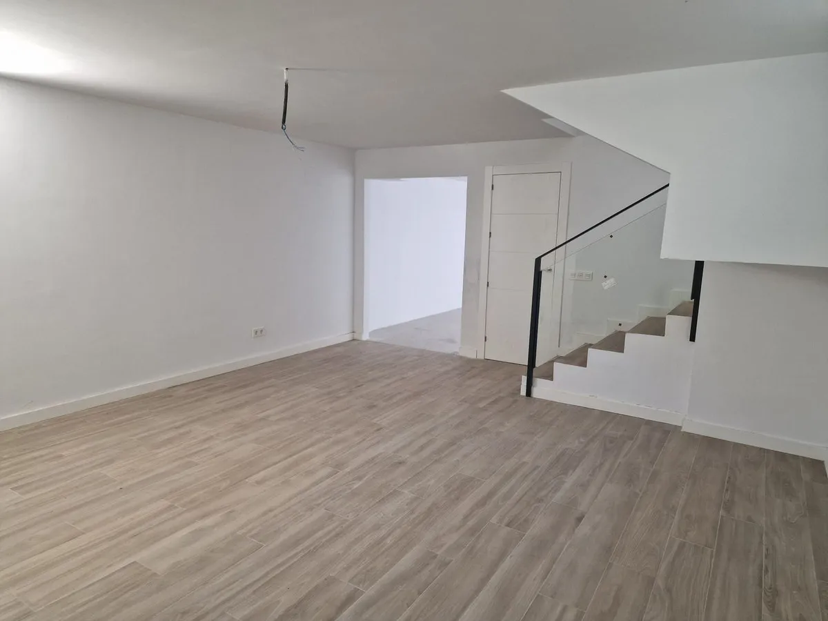 7f61a932-5a9f-474b-9fbb-f832ac1ad56f