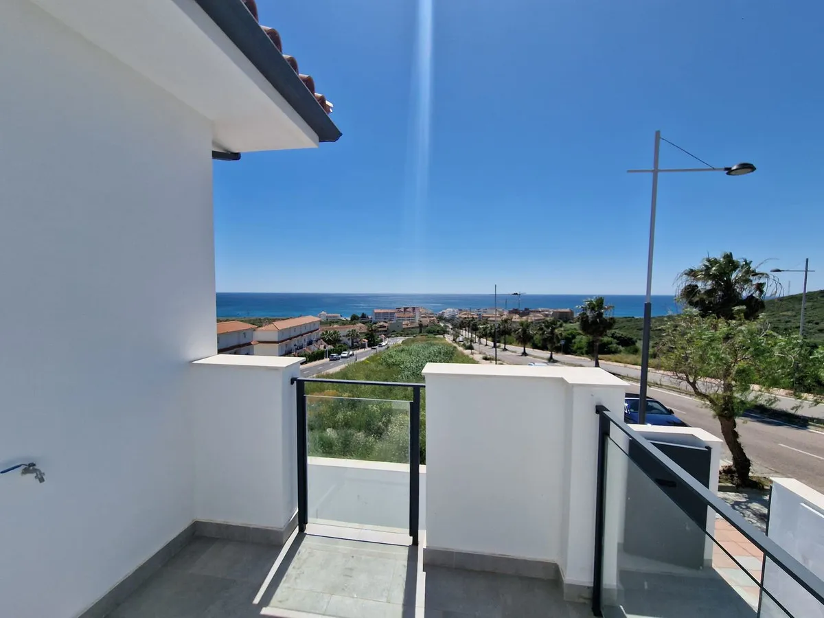 aa3f0c94-a3c9-41c1-95e6-0ad9a78a725d