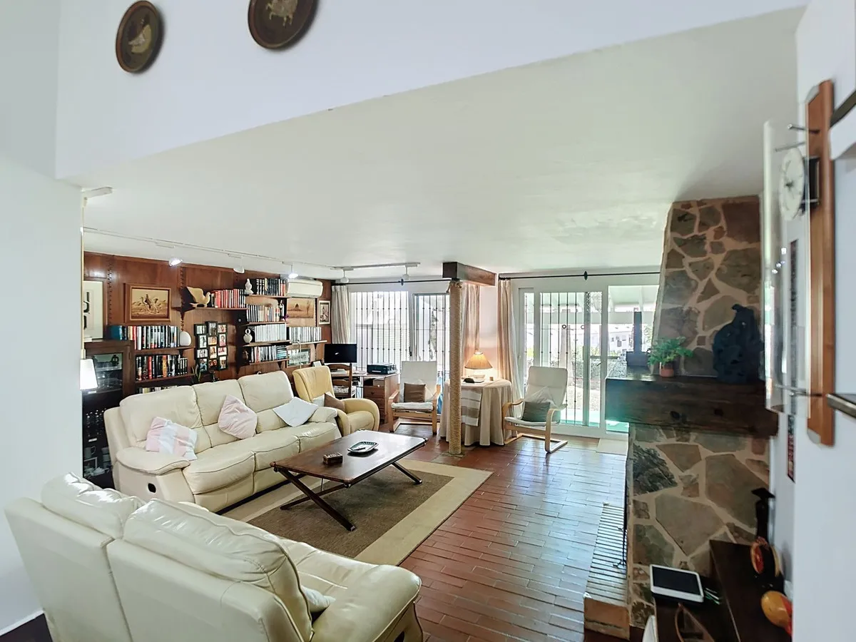 2bf3d838-af89-40cd-b29f-f2987957f199