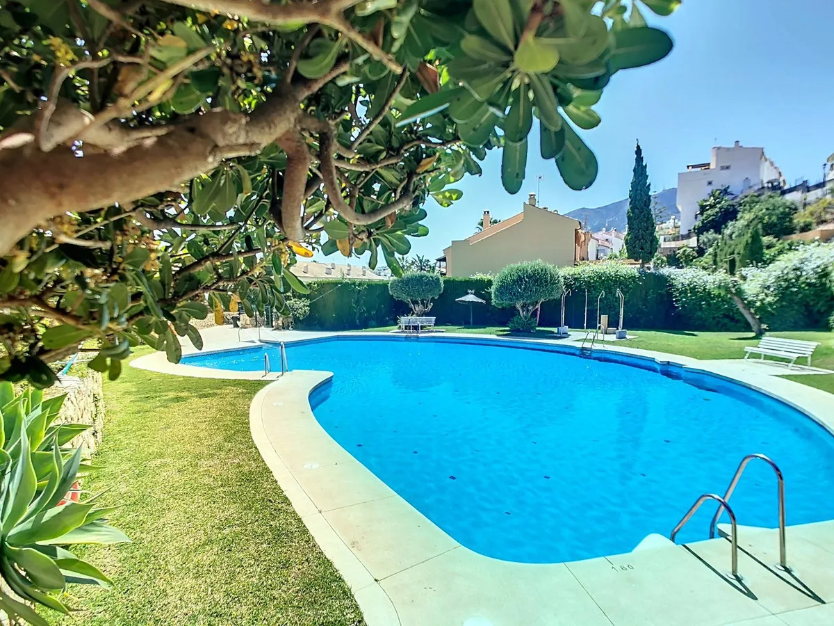 94b0c4c8-3f6b-48fe-8257-26567bfb0a94