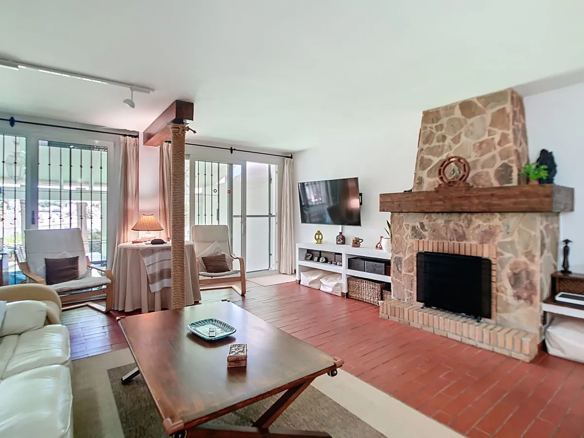 c2ab98eb-b097-4790-9355-f9c5b928ef55