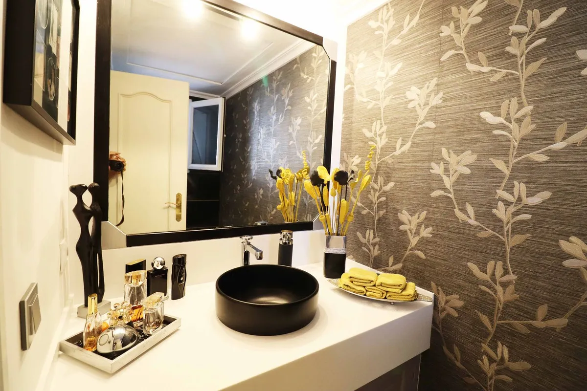 5ad7f561-6df1-40f1-9abb-1ab5c864610b